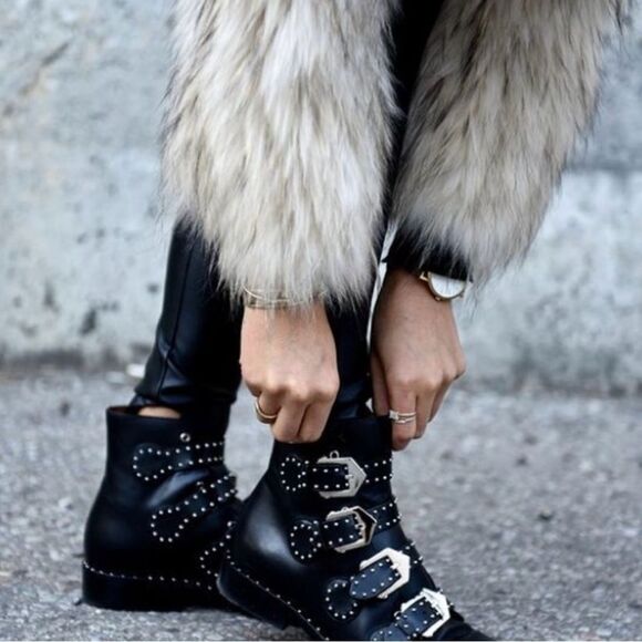 Givenchy Elegant studded ankle boots size 8 excellent condition - Picture 9 of 10